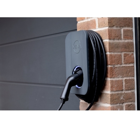 Veva 7.4kW Tethered EV Charger